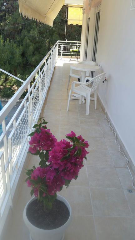 Grcka-Reni Greece Beach Apartment Nea Kallikrateia Exterior photo